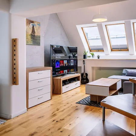 Rentplanet - Swietego Mikolaja Lejlighed